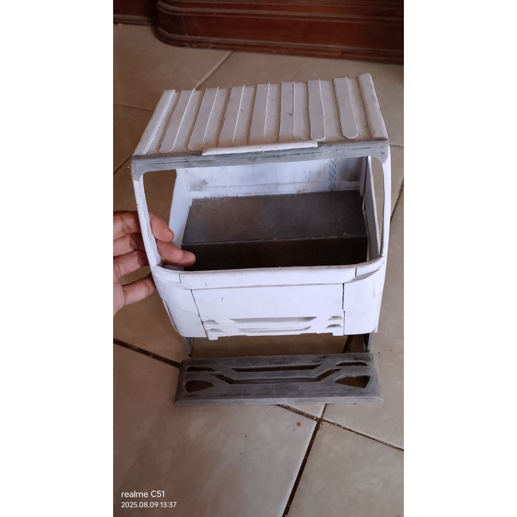 Kabin Miniatur truk ukuran besar full pvc tebal