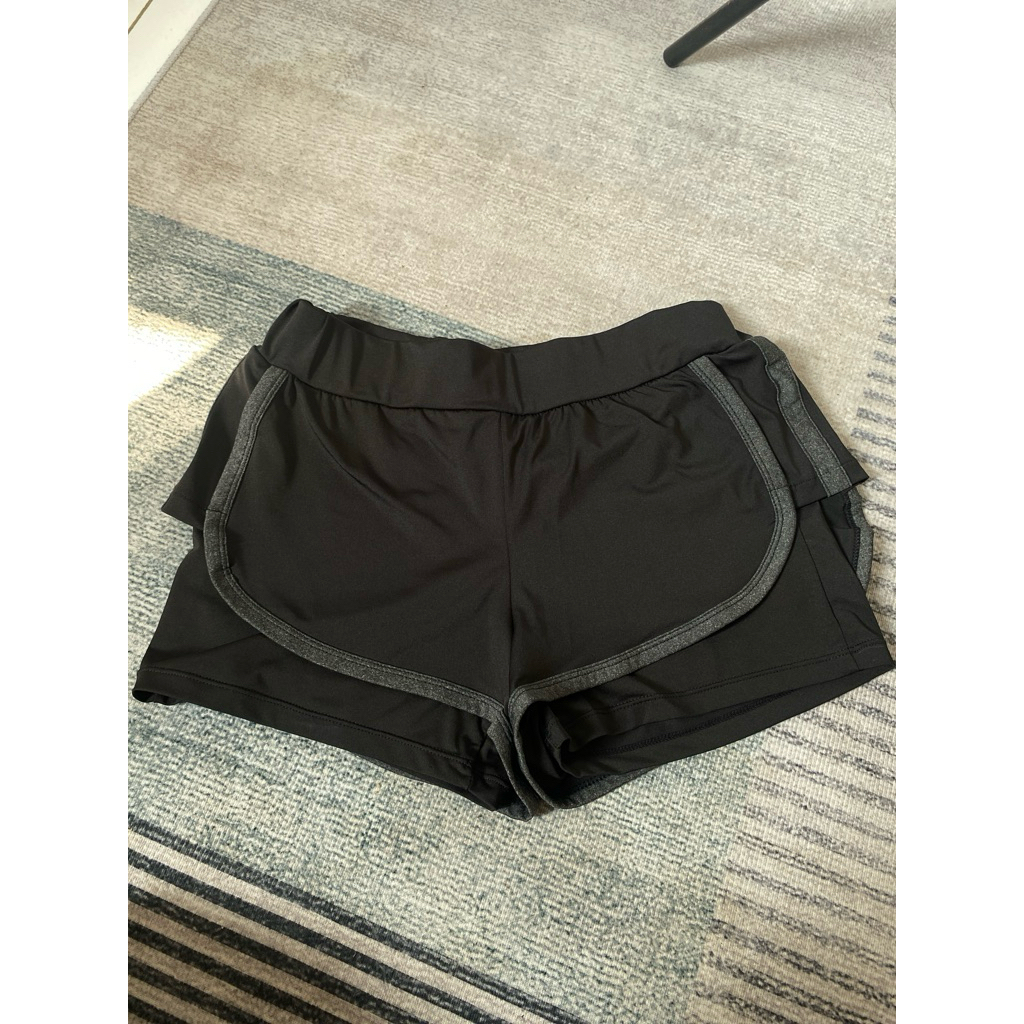Preloved Celana Olahraga