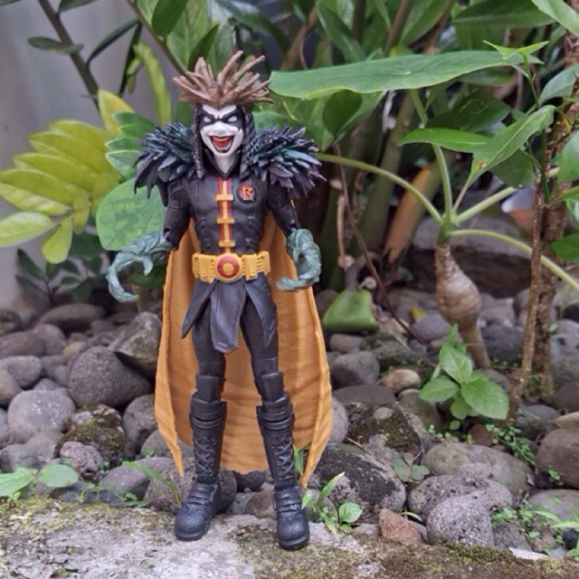 MCFARLANE KING ROBIN DC MULTIVERSE ACTION FIGURE