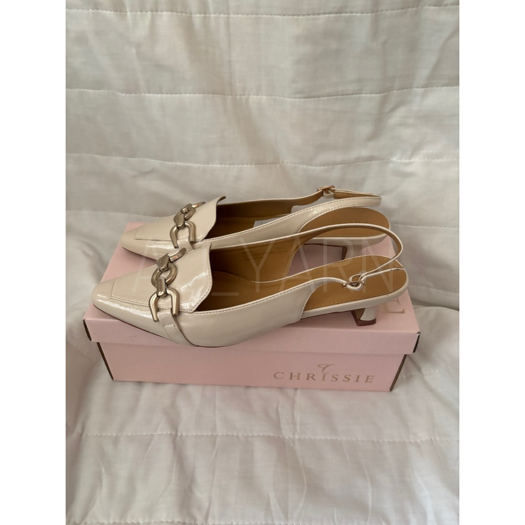 payless chrissie kitten heels