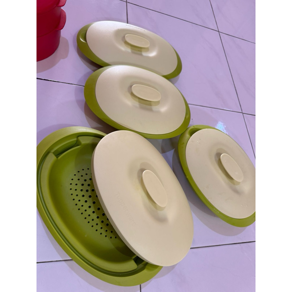 preloved blossom tupperware