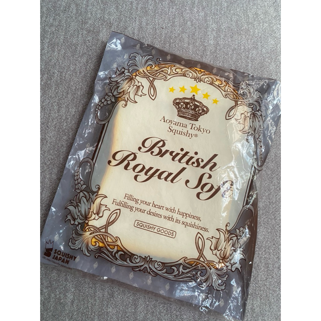 PRELOVED AOYAMA TOKYO PLAIN BRITISH TOAST SQUISHY