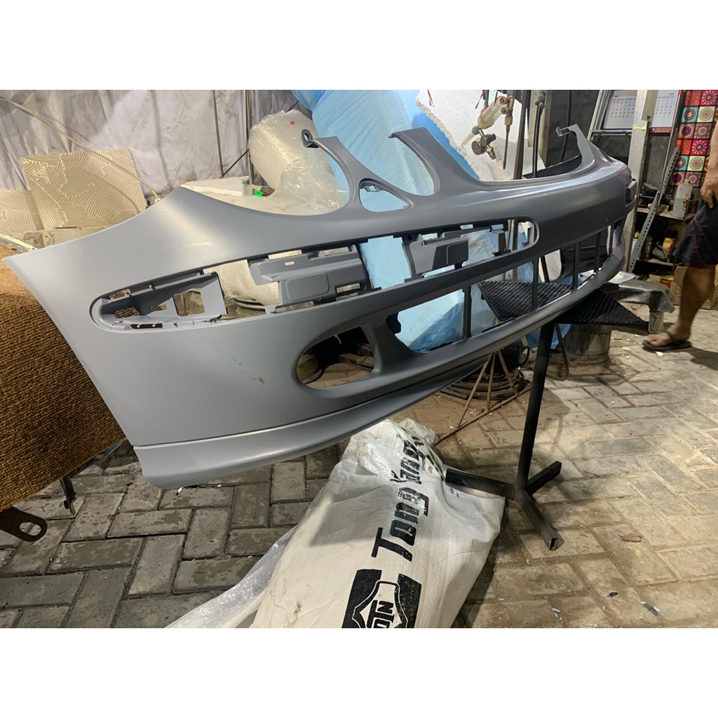 Front  depan Bumper  Mercy W211 non facelift Avantgarde
