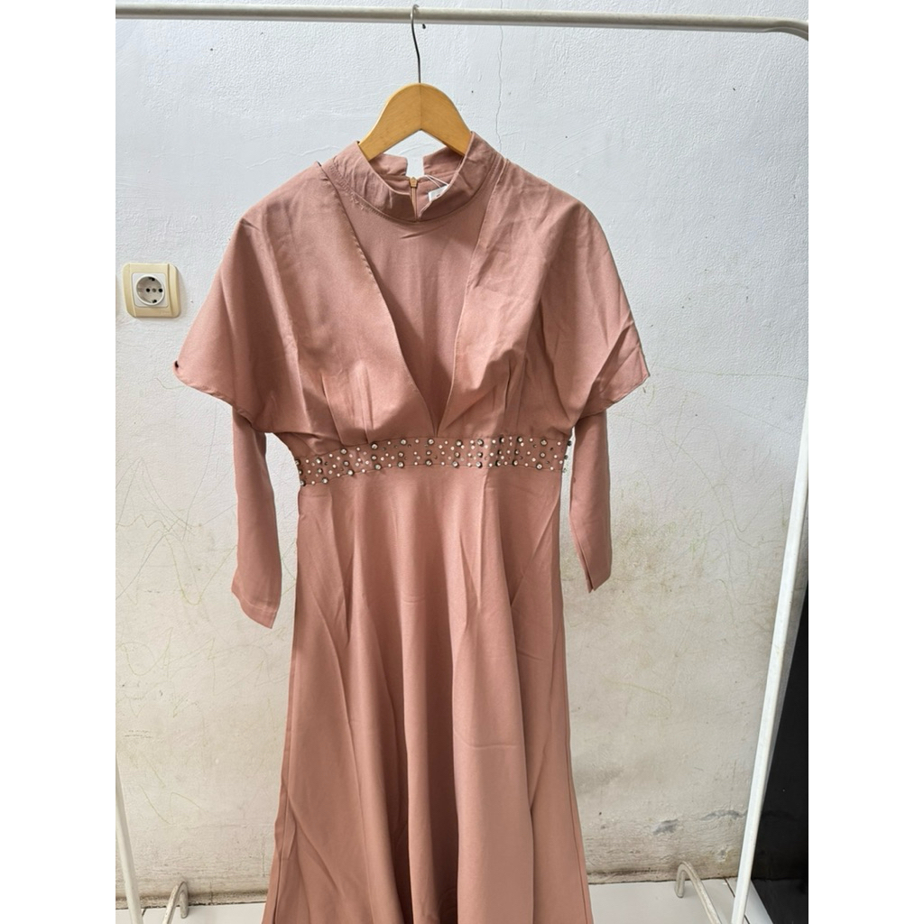 DRESS BY MAYOUTFIT