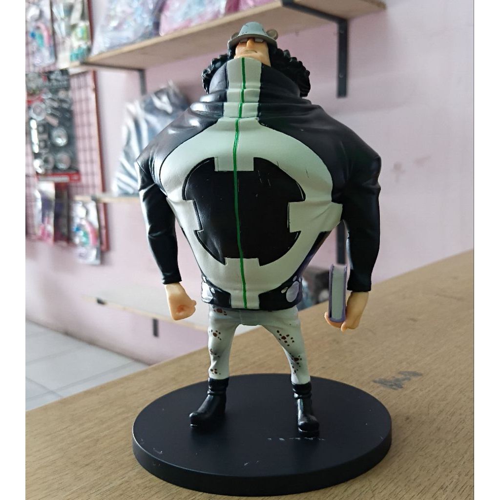 Action figure Bartolomeo Kuma One piece
