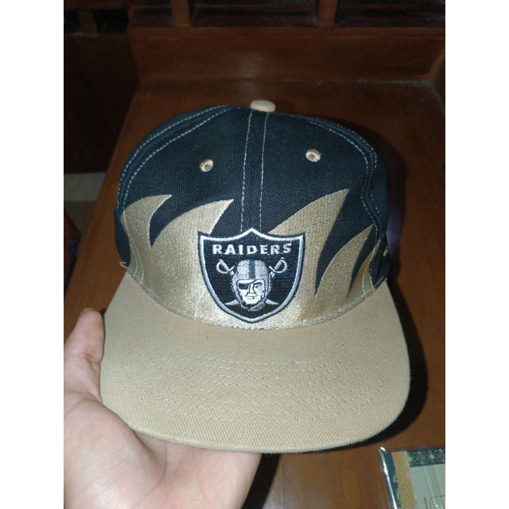snapback sharkthooth raiders