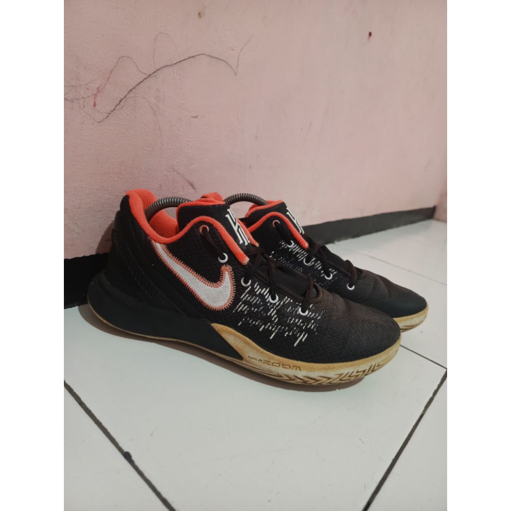 Sepatu Basket nk£ Kyrie Flytrap 2 EP bright crimson size - 42,5
