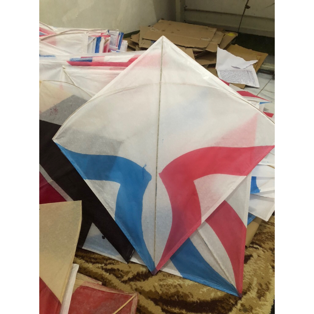 layangan aduan kertas putih 50 pcs realpict 100% mantap buat aduan