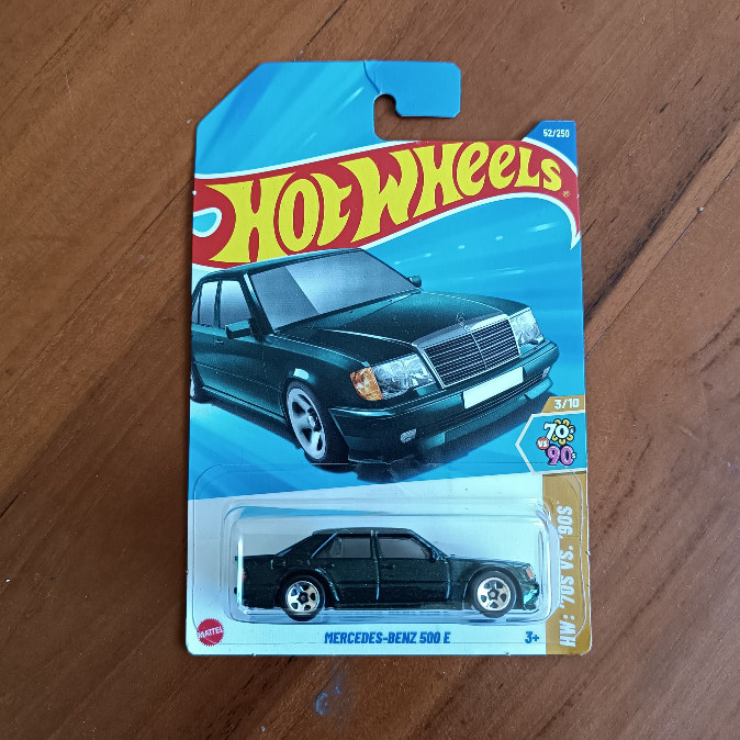 Hot Wheels Mercedes-Benz 500 E