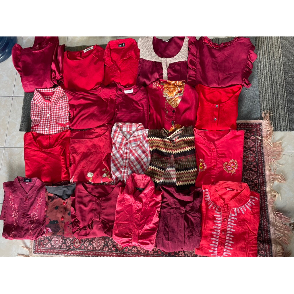 Atasan wanita blouse//kaos//kemeja//tunik wanita WARNA MERAH