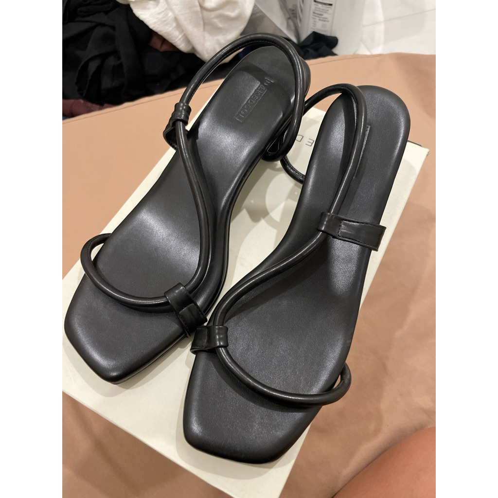 preloved nakedsol willow heels size 40 baru dipakai sekali