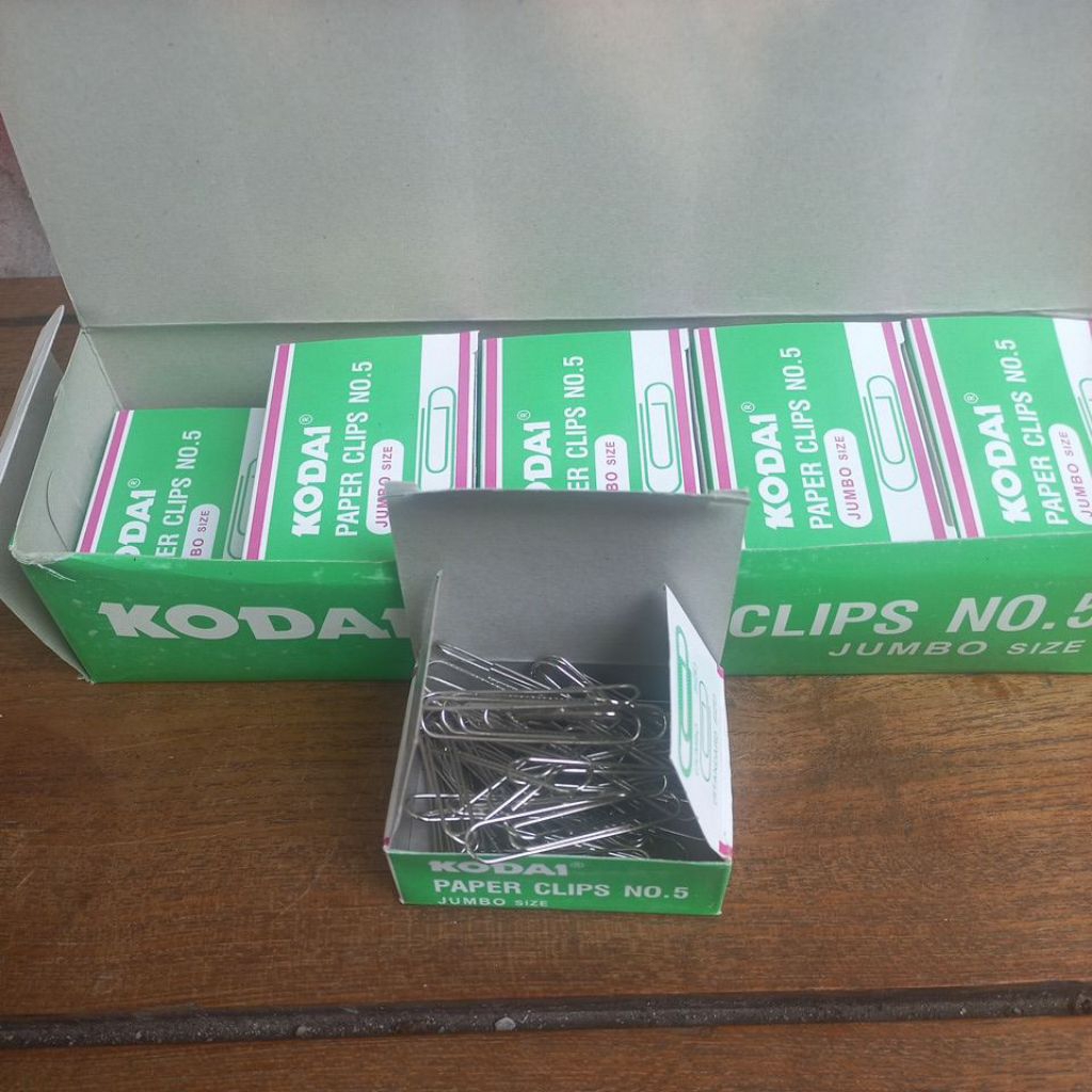 

Paper Clip Jumbo No 5 Kodai 1 Box isi 10 kotak