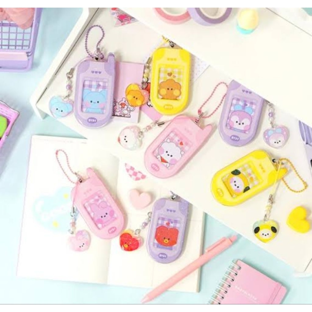 BT21 MININI RETRO KEYRING