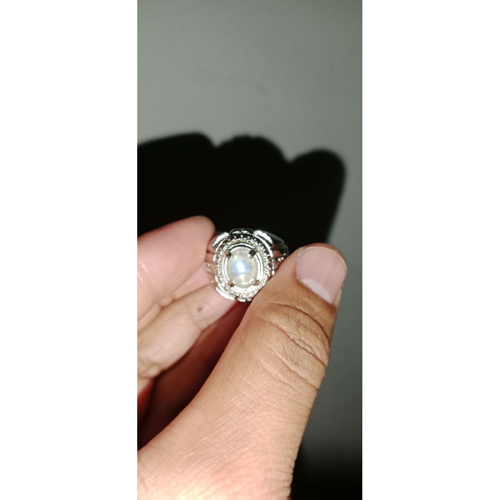 natural biduri bulan ceylon srilanka