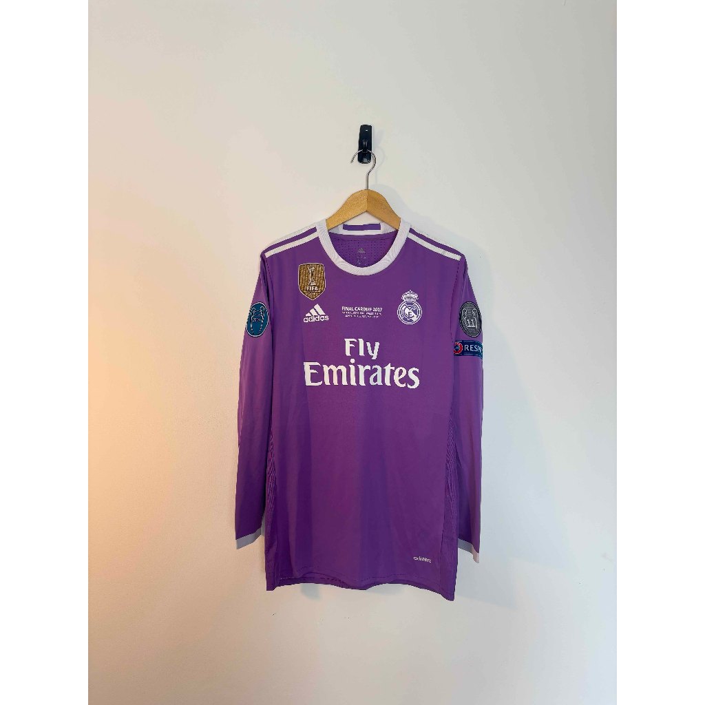 Long Sleeve Player Issue Real Madrid Away 2016/2017 – RONALDO 7 (UCL Final)