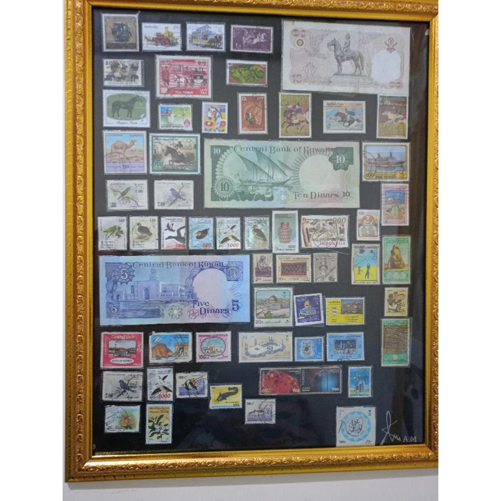 

Hiasan Dinding Perangko Kuno Tema Vintage