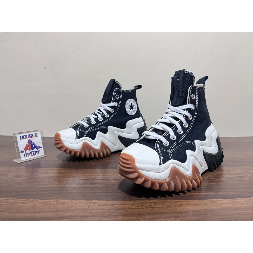 Sepatu casual unisex Converse Run Star Motion Hi Black White 171545C Hitam
