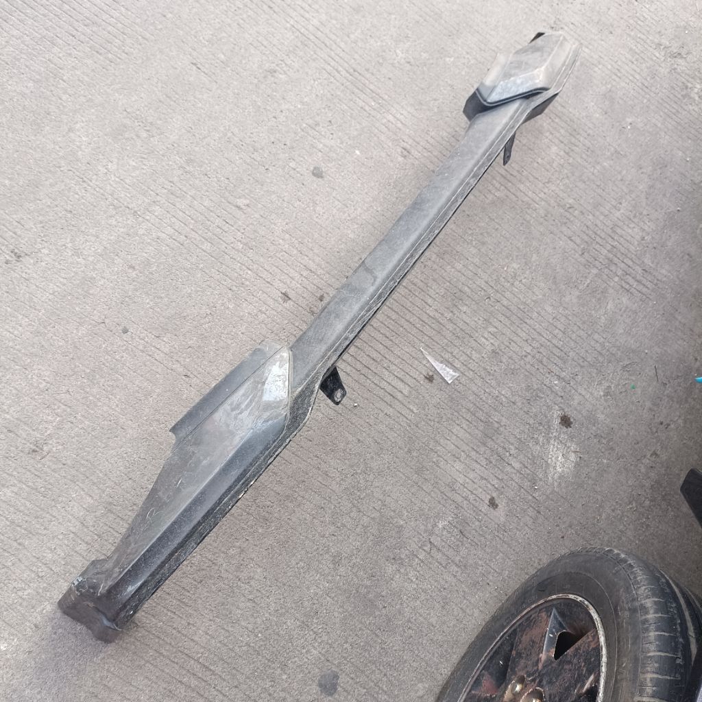 add on depan bodykit ayla 2020