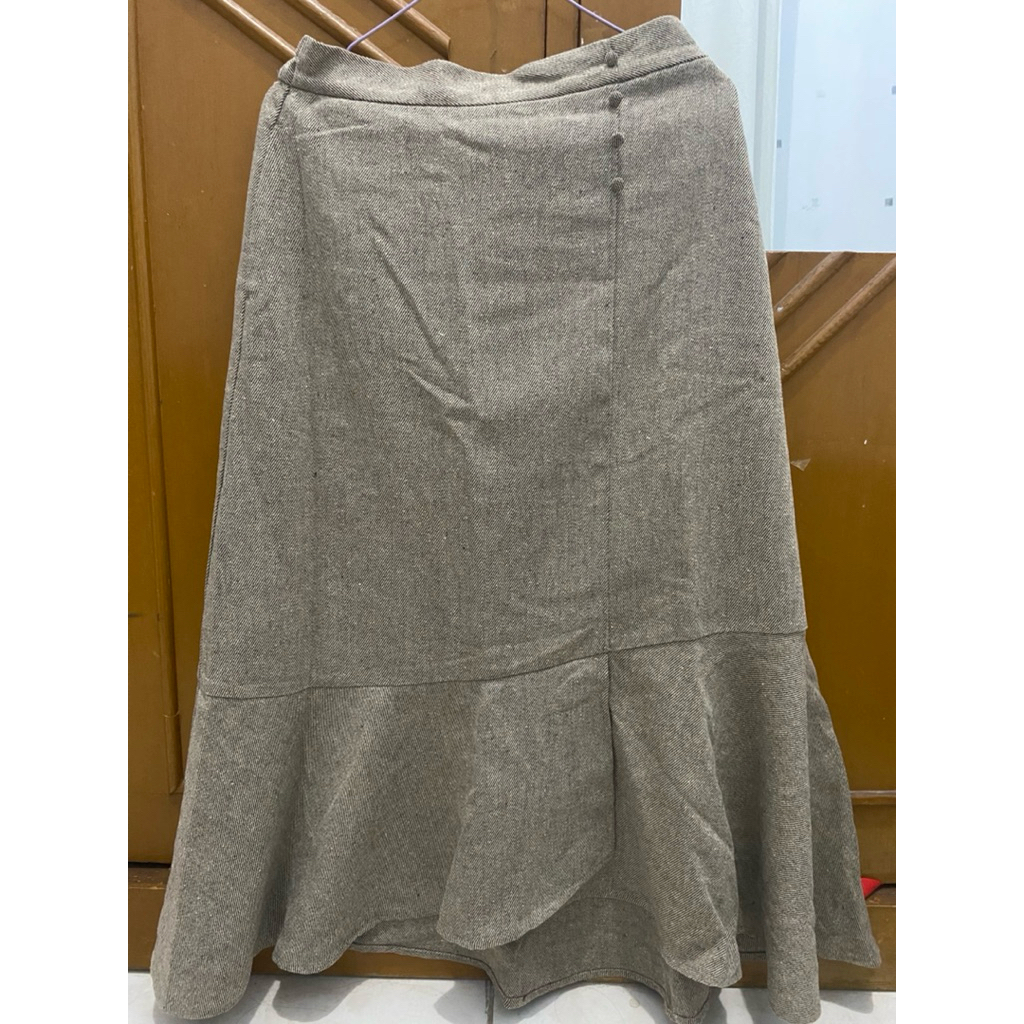 Rok panjang krem korean