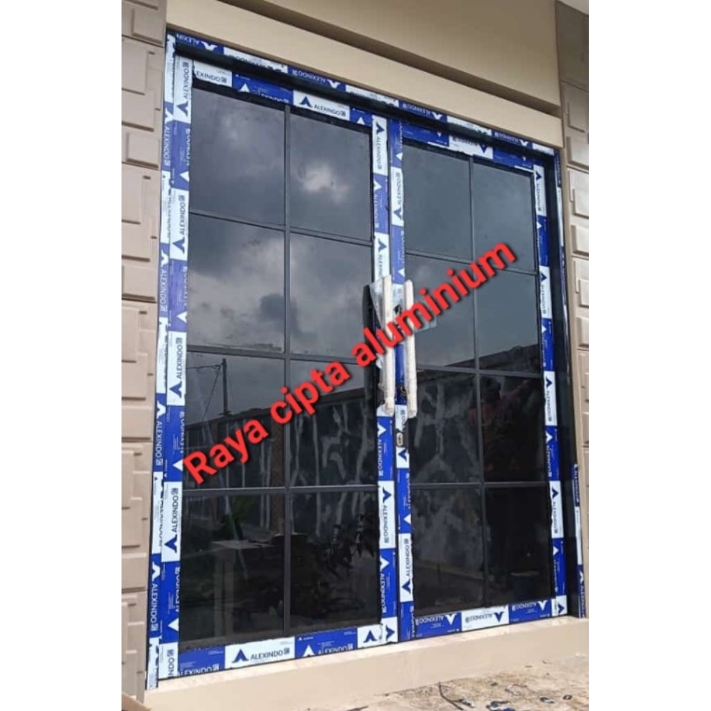 Pintu aluminium alexindo