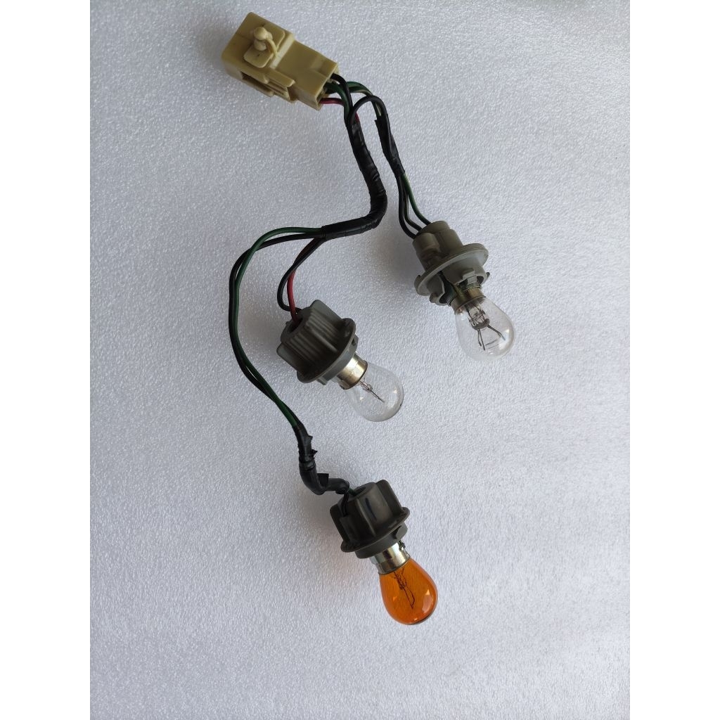 stoplamp Innova thn2012-2015