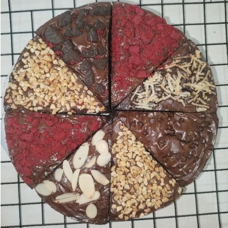 

Pizza Brownies / Fudgy Brownis Pizza (diameter 20cm)