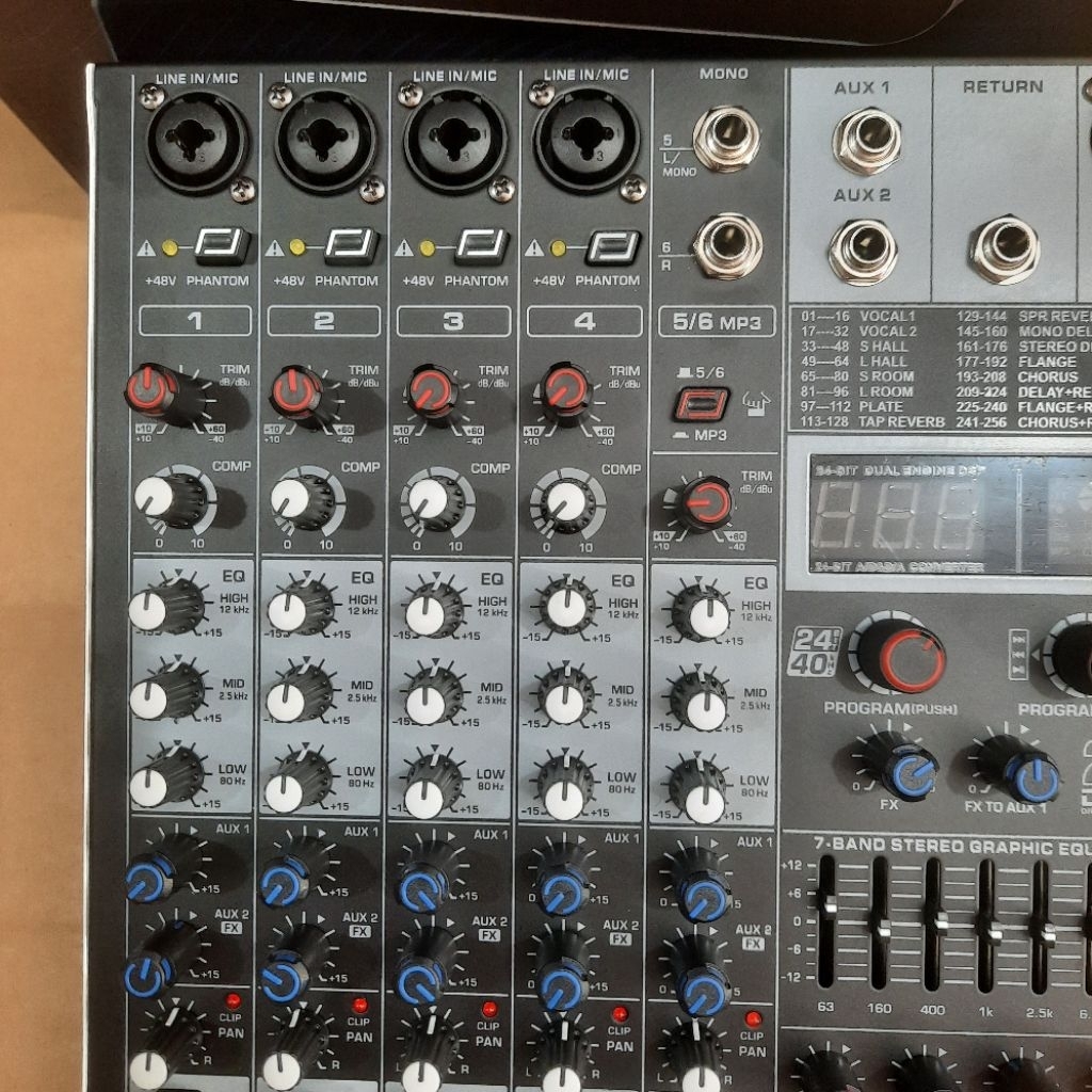 mixer 4 channel Ashley Super M4 compessor original mixer 4 chanel