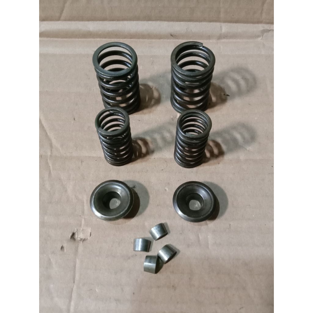 TOPI KLEP RETAINER SET KANCING KLEP HONDA SUPRA LAMA, GRAND, PRIMA, SUPRA FIT, LEGENDA ORIGINAL COPO