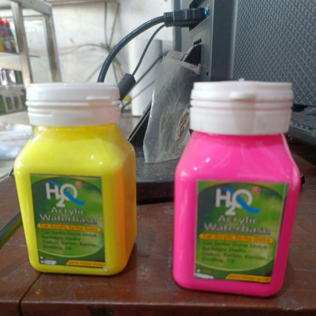 H20 CAT POSTER A-120