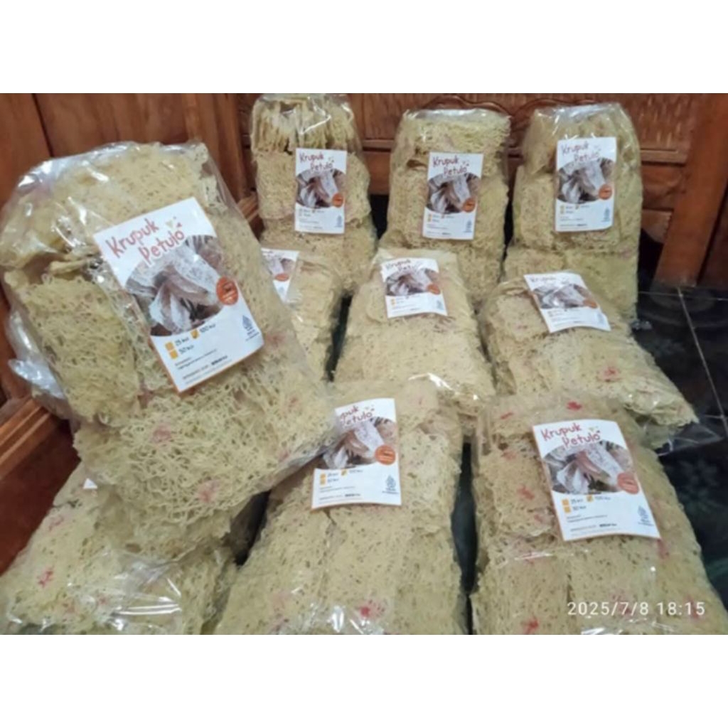

krupuk petulo singkong/250gr/500gr/1kg