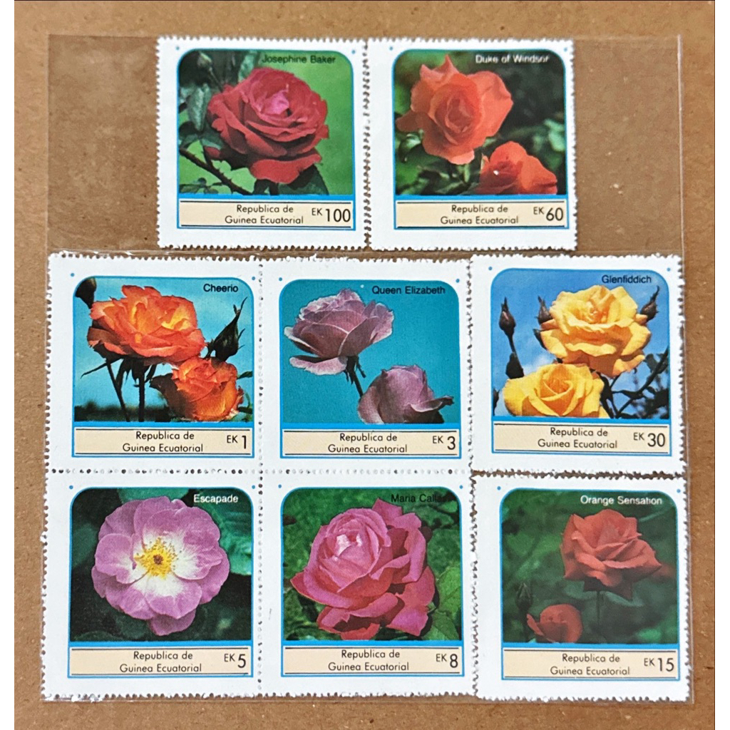 

(BA) PRANGKO GUINEA TEMA BUNGA ROSE 8V MINT.