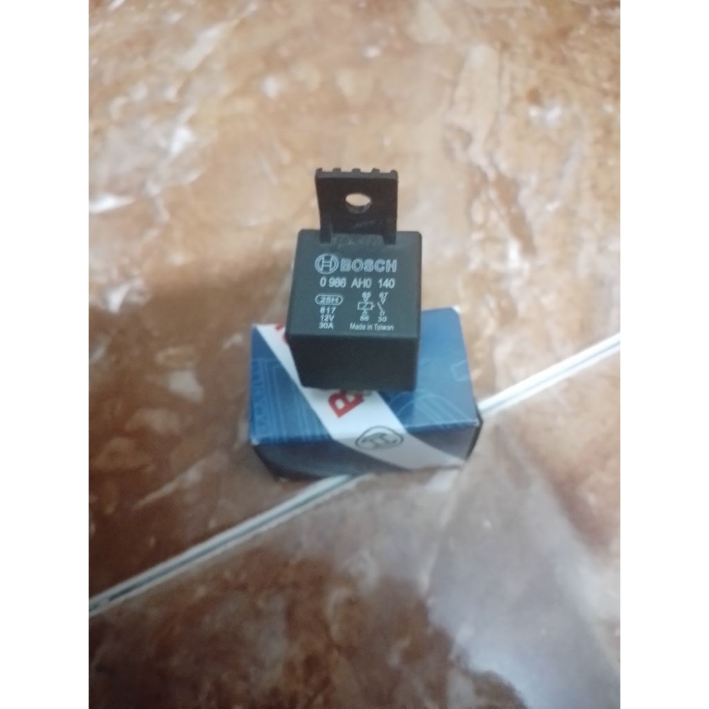 Relay kaki 5