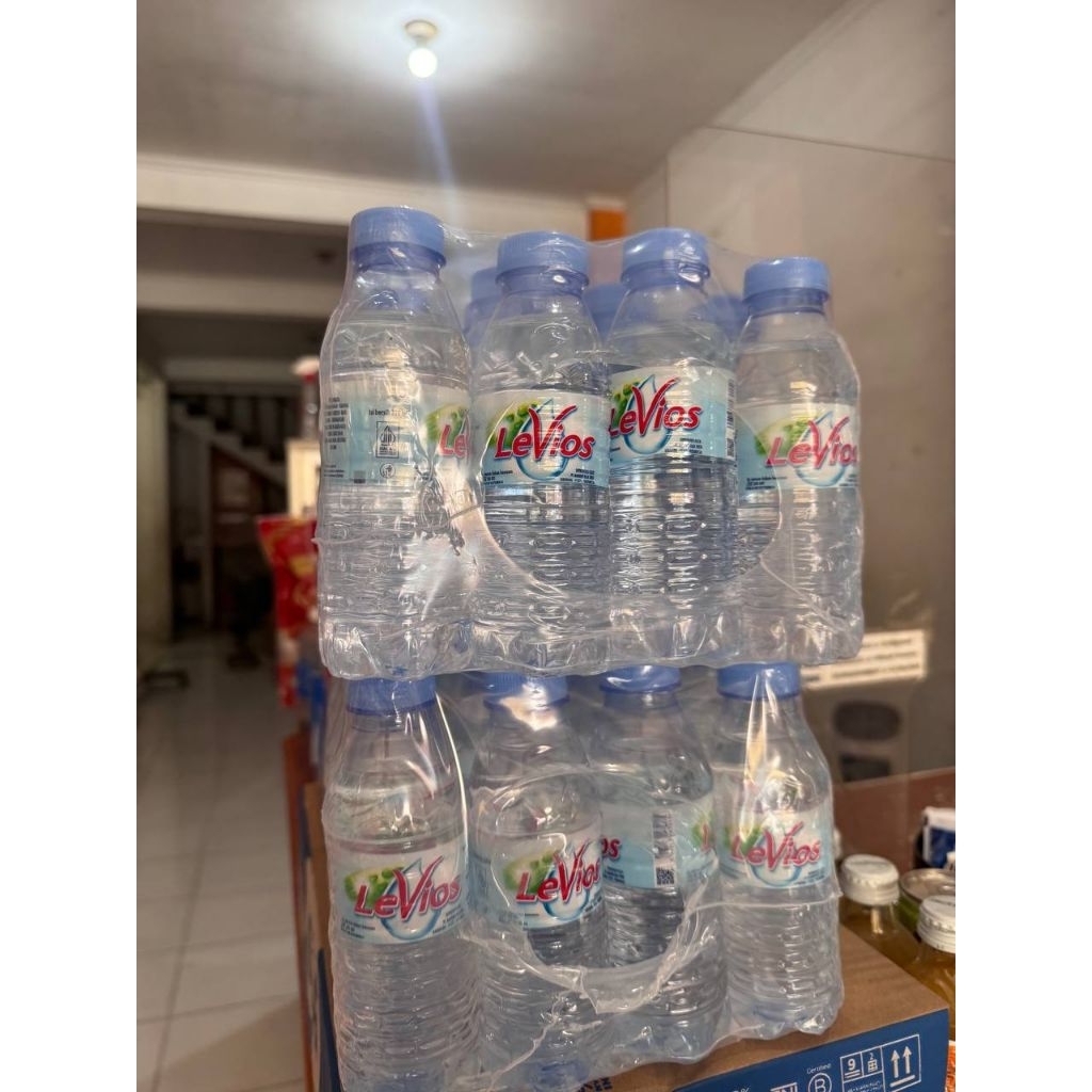 

LEVIOS 220ml AIR MINERAL BOTOL MURAH