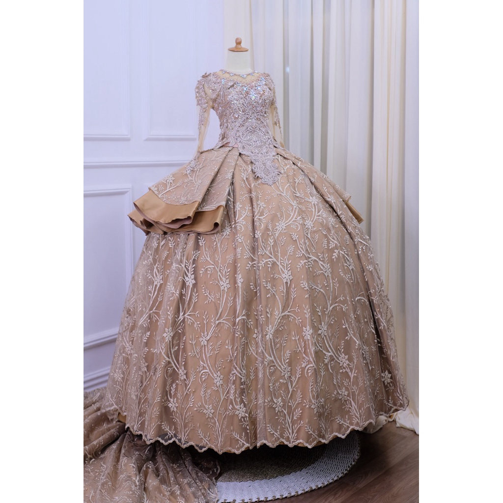 Gaun Pengantin Bekas Berkualitas Tinggi