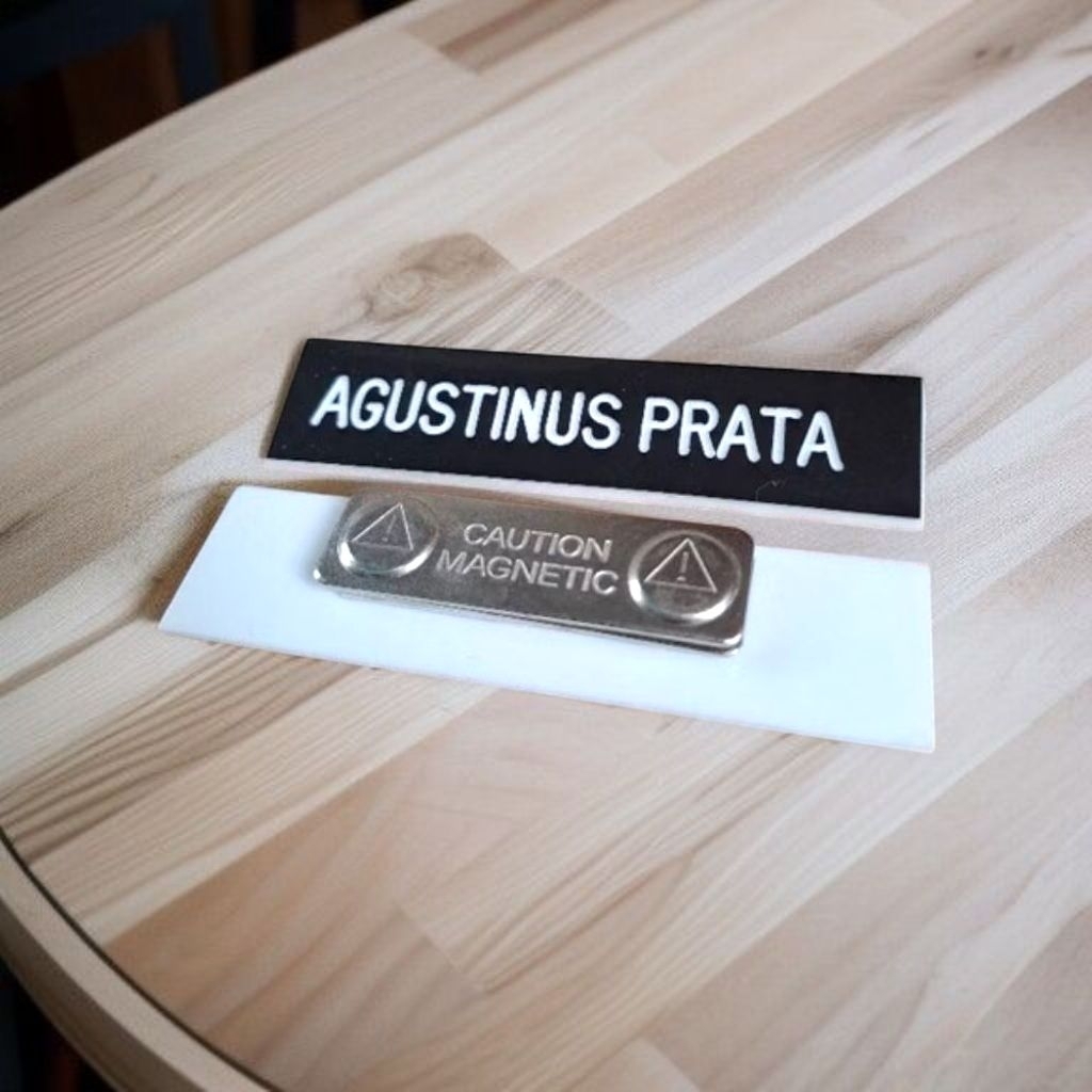 

PAPAN NAMA DADA NAME TAG KANCING MAGNET