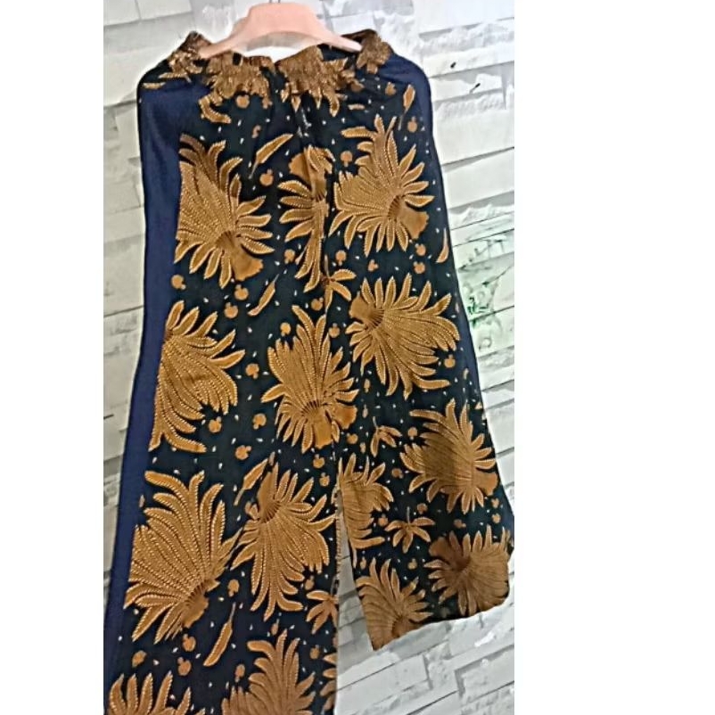 rok celana batik