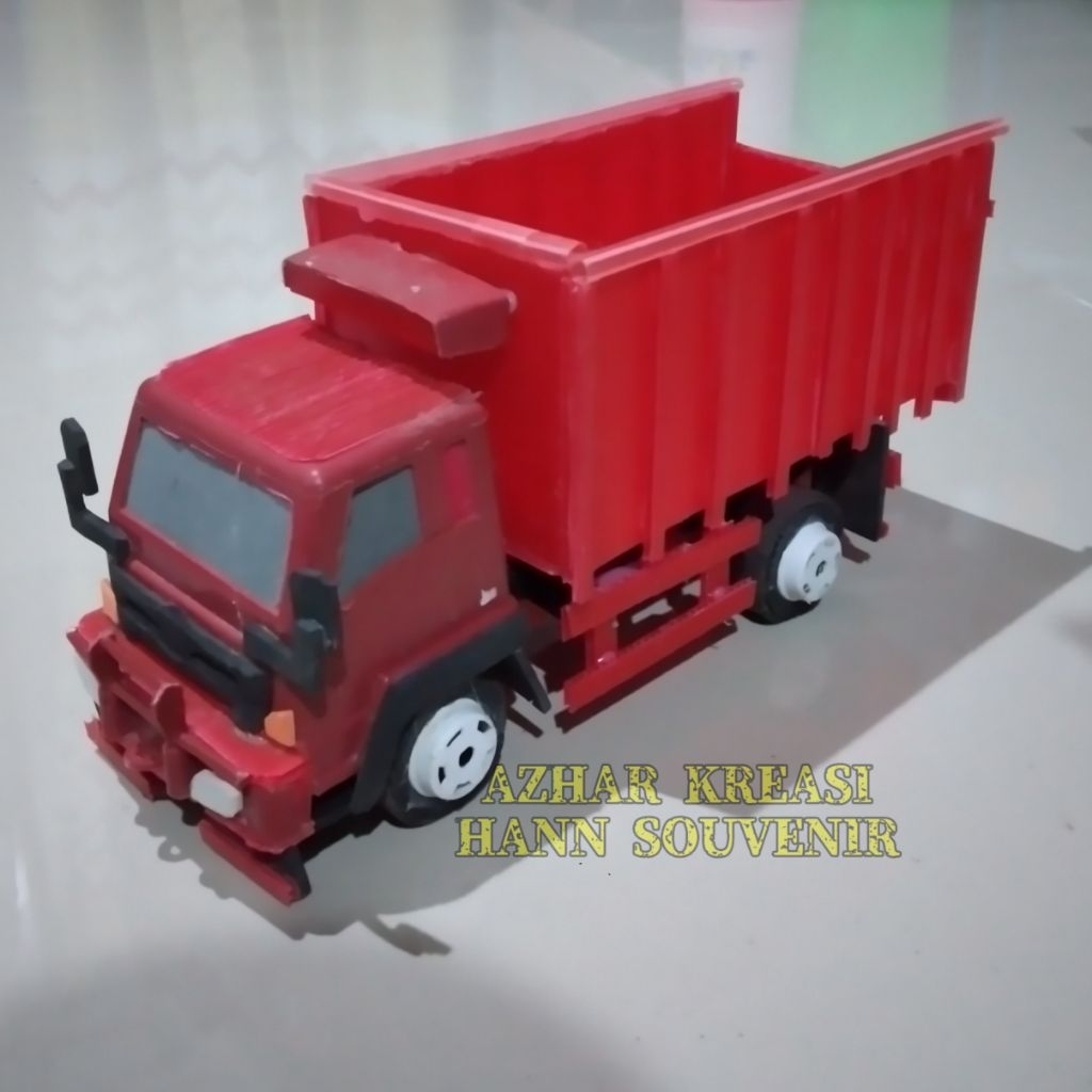 mainan truk plastik modifikasi hino