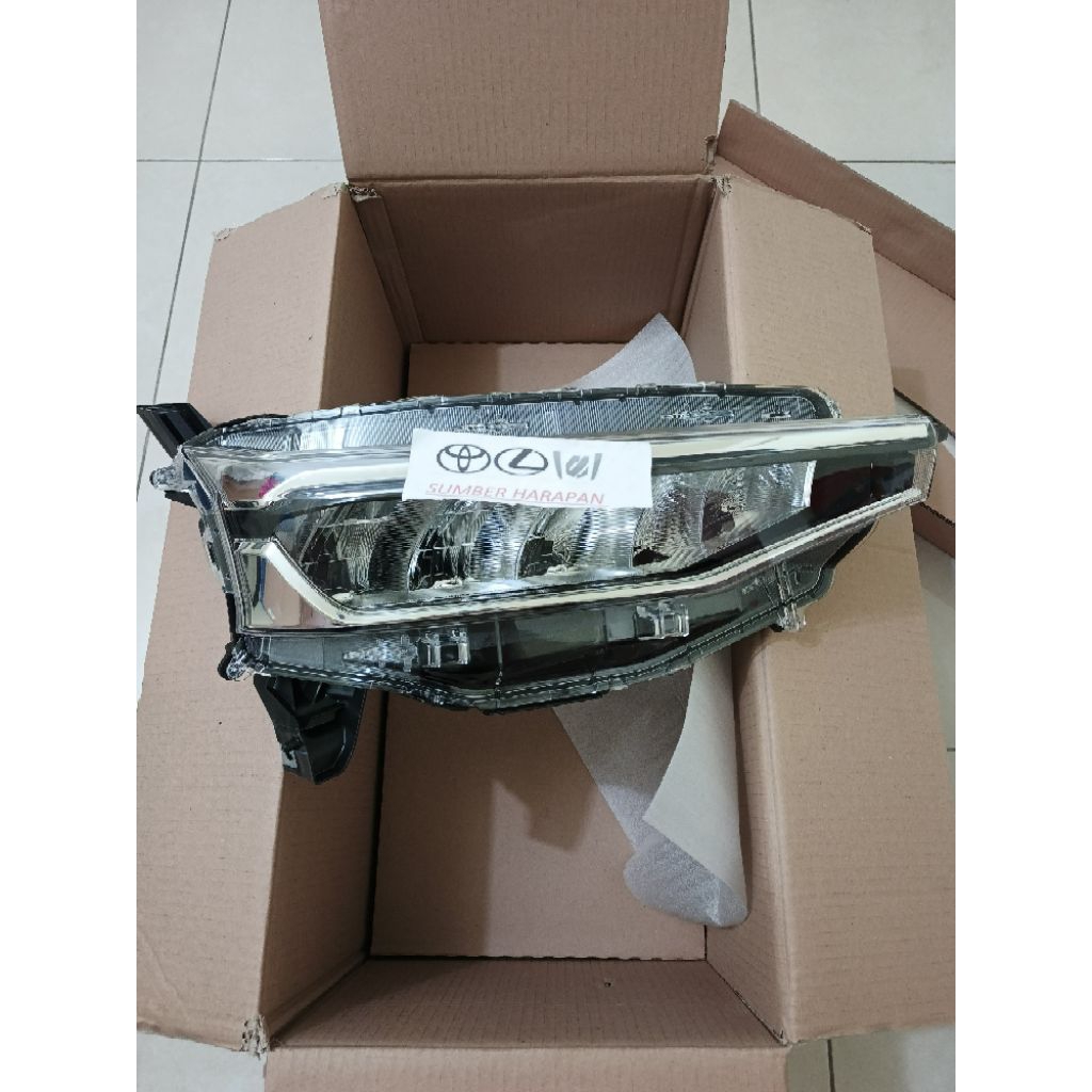 lampu depan headlamp avanza 2022up original 81110-BZ880 81150-BZ880