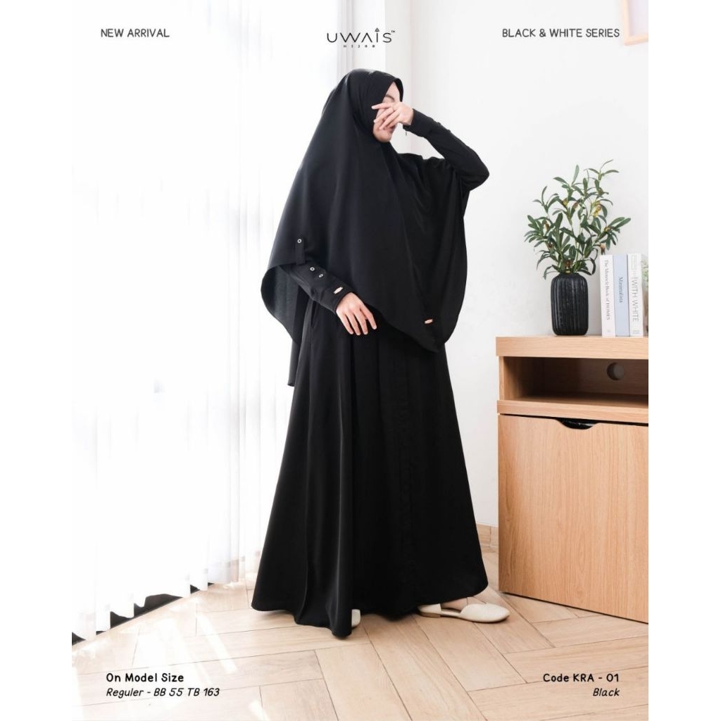 Kaira Dress by Uwais Gamis Marbela Silk Anti UV Polos Gamis Muslimah Umroh Haji Jumbo Hitam Putih