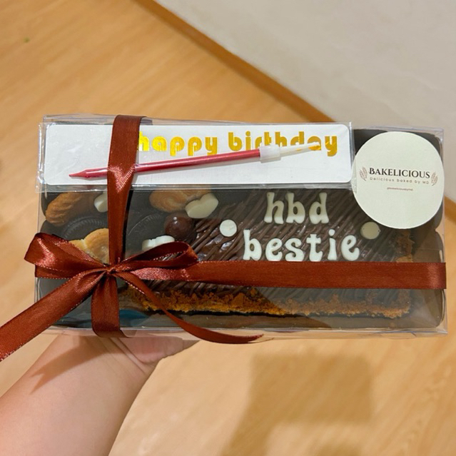 

BAKELICIOUSBYMD - FUDGY BROWNIES PREMIUM CUSTOM HURUF HAPPY BIRTHDAY