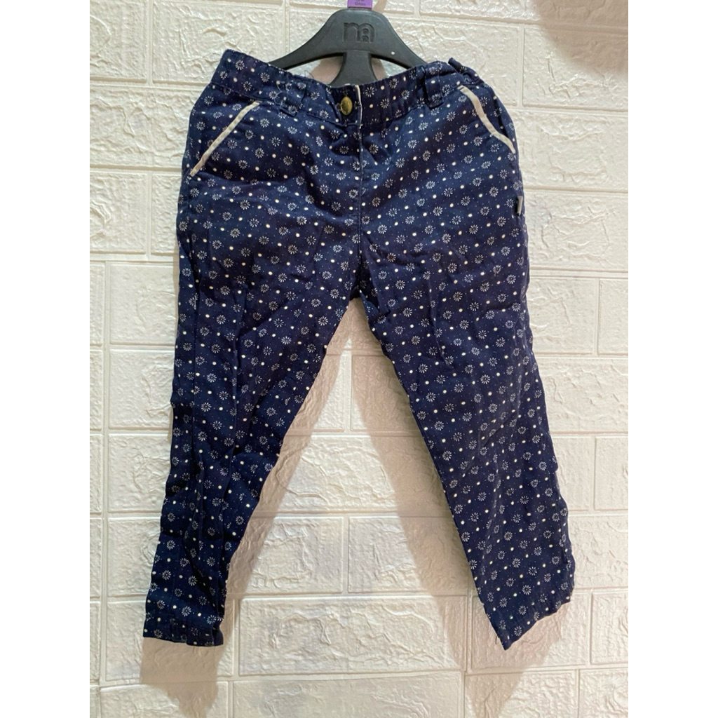 Preloved Celana Anak Perempuan Motif Qna kids