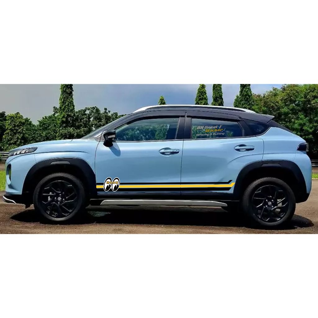 CUTTING STICKER MOBIL suzuki FRONX MOONEYES