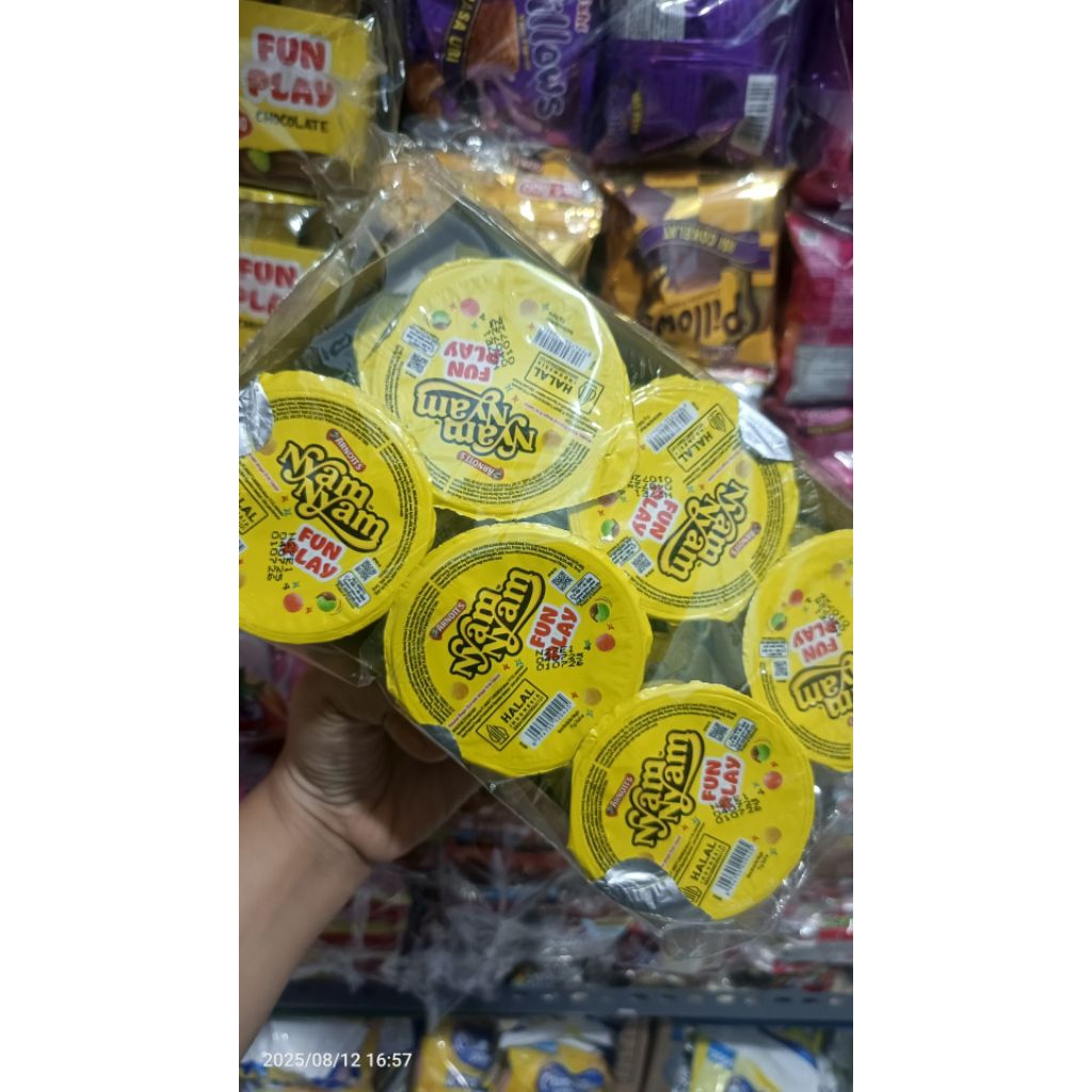 

(ABDILA) Nyam Nyam Fun Play 11 gram isi 12 pcs