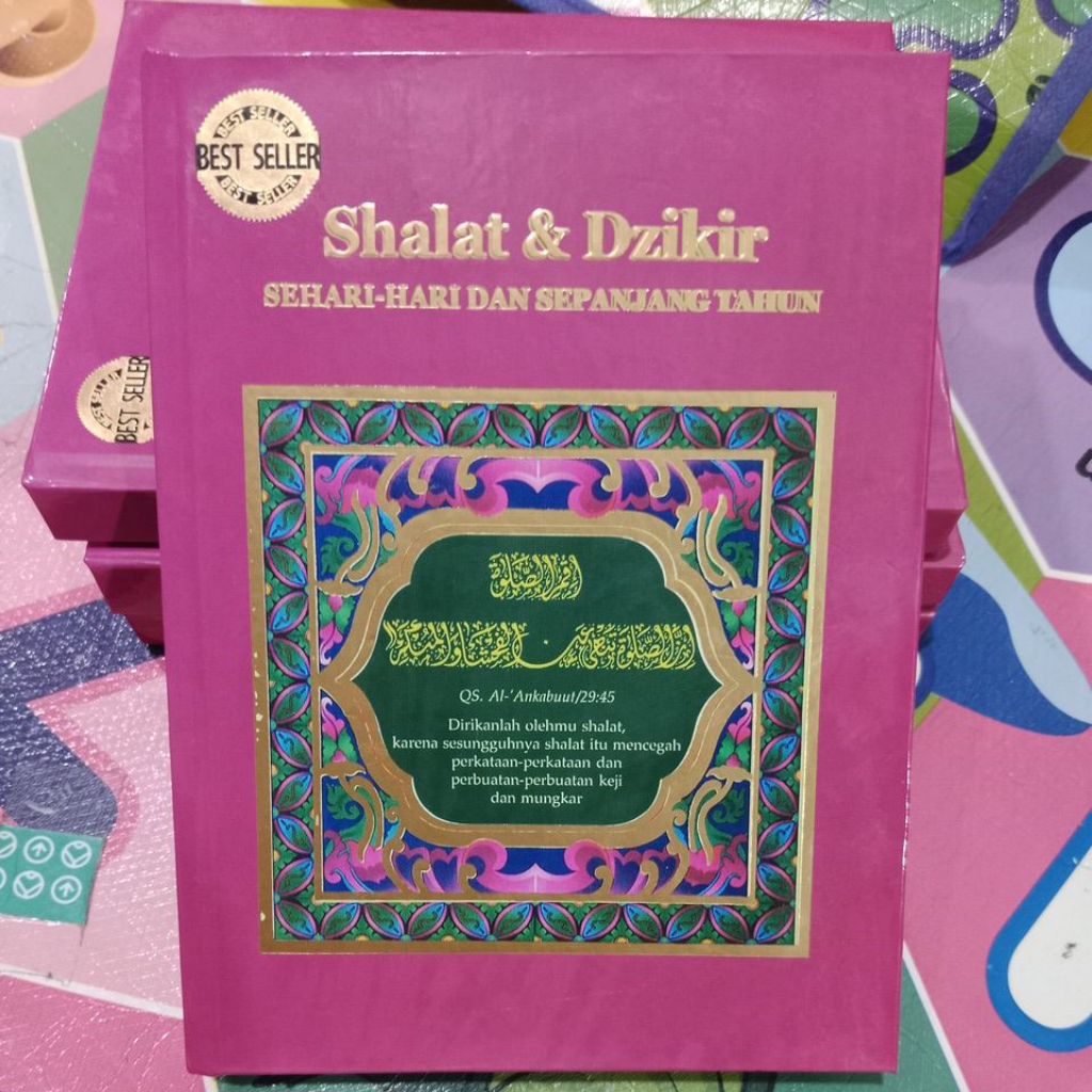 SHALAT & DZIKIR SEHARI HARI DAN SEPANJANG TAHUN