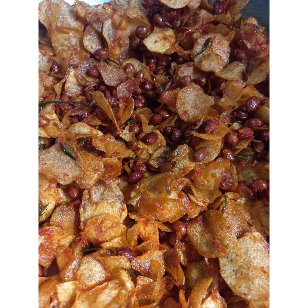 

KENTANG KACANG PEDAS MANIS 100g