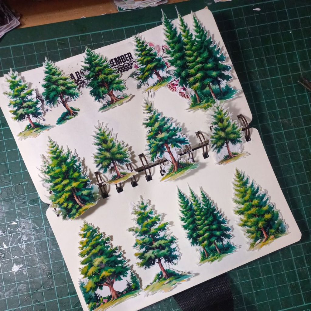 

ARTDOESWORK Pine trees 5 stiker transparant