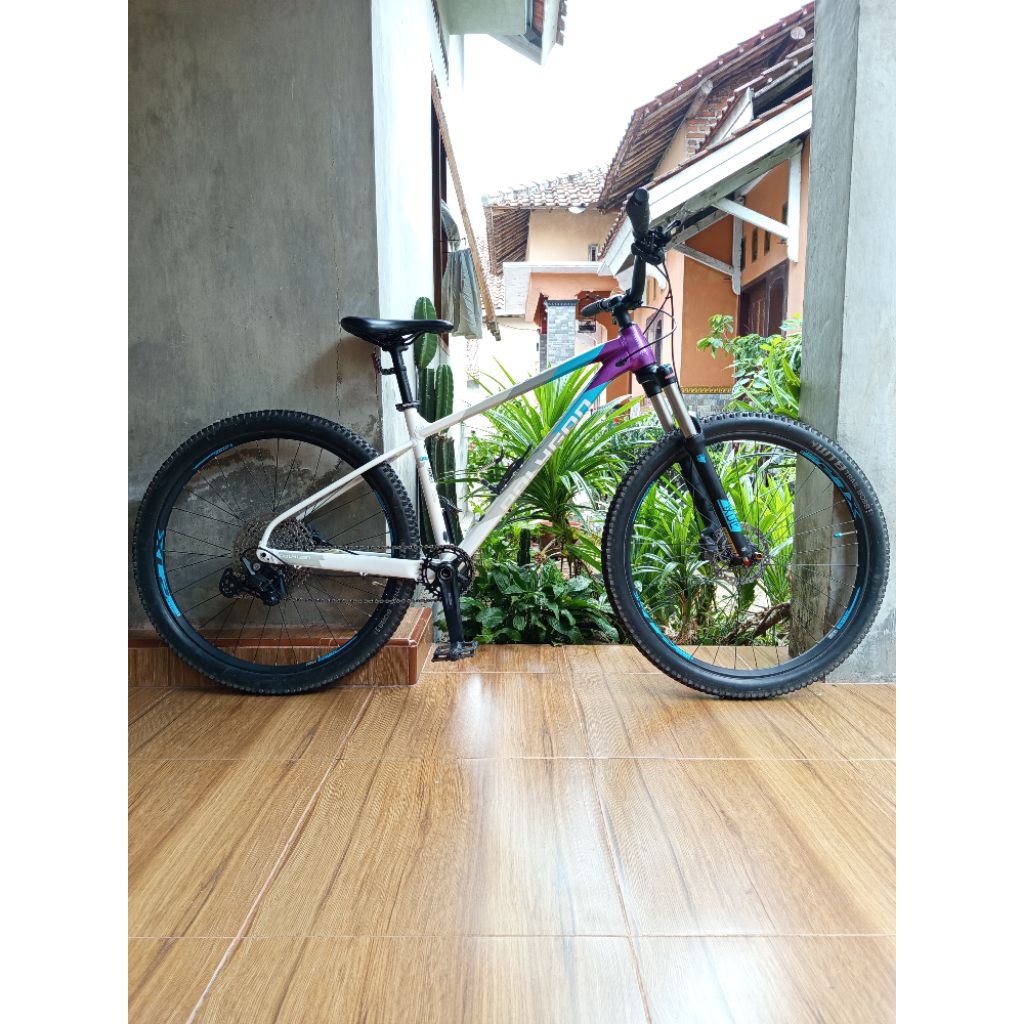 sepeda polygon xtrada 7 th 2022