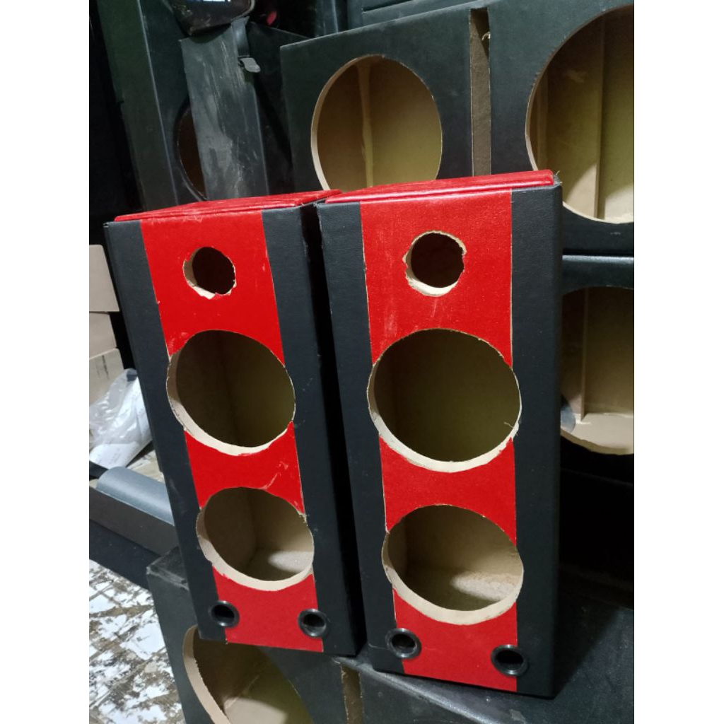 BOX SPEAKER DOUBLE 6 INCH DAN 6,5INCH KULIT HITAM VARIAN MERAH