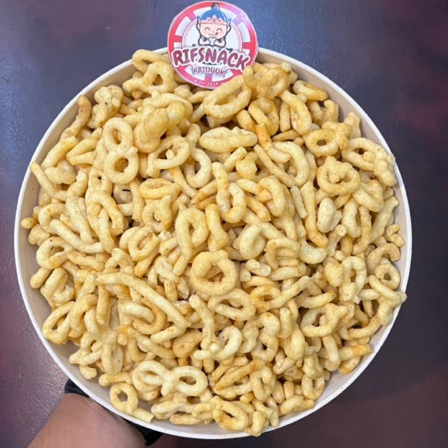 

LANTHING / LANTING KHAS PURWOKERTO PREMIUM MAKANAN RINGAN CAMILAN /OLEH OLEH KERIPIK/ KRIPIK LEZAT GURIH BERGIZI