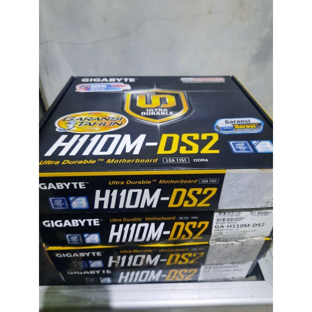 Paket Motherboard GIGABYTE H110M ds2 + i3 6100